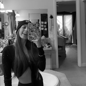 Meet your Posher, Hayley